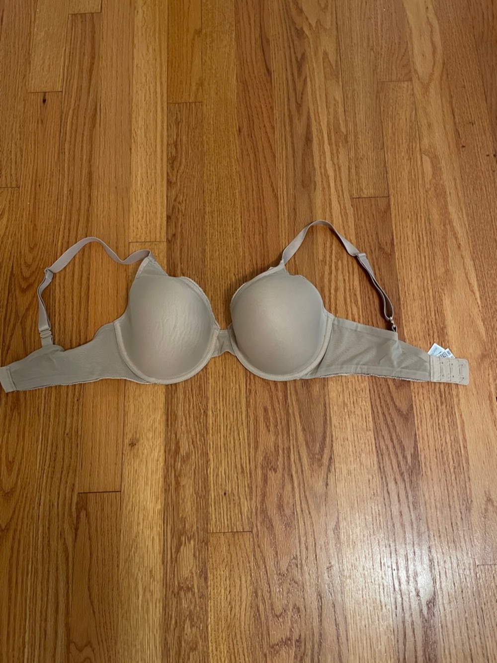 Smooth Everyday T-Shirt Bra in Nude